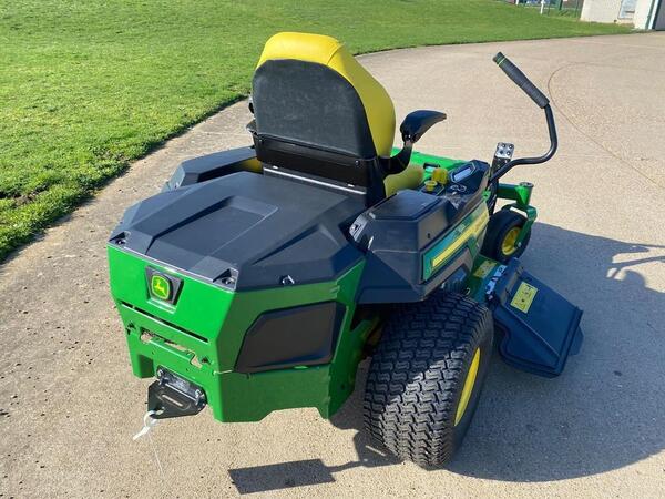 Shop Slightly Used John Deere Z370R Zero Turn Electric Mower Image 4