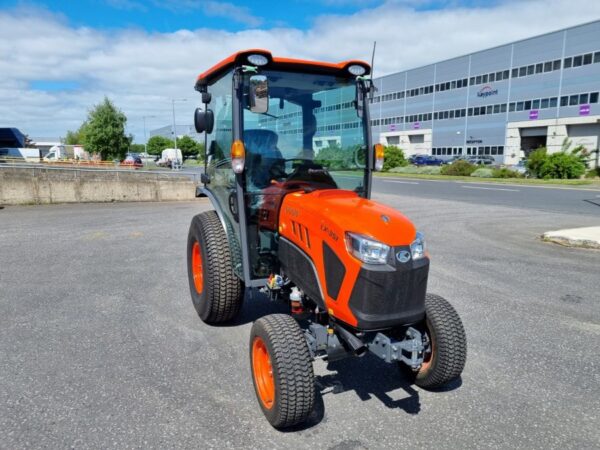 Kubota LX351 Rops