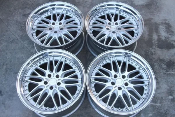 Leon Hardiritt Bugel Wheels “18×10 5 ET +32 – Med Disk Raw Silver