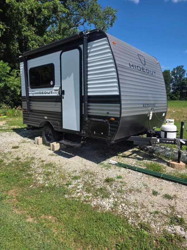 2024 Keystone Hideout Sport 176BH